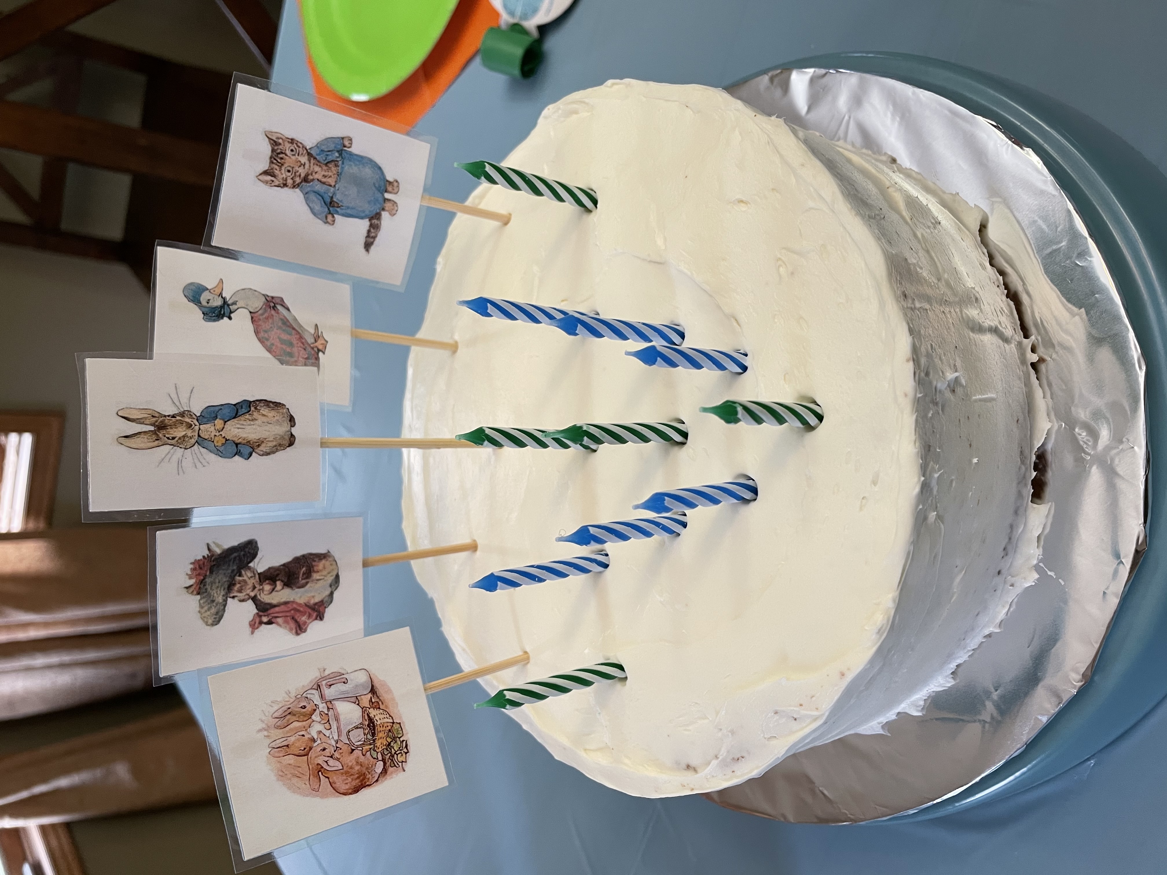 peter rabbit party cake