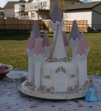 princess castle cake 1