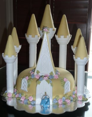 princess castle cake 2