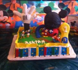 mickey mouse clubhouse cake